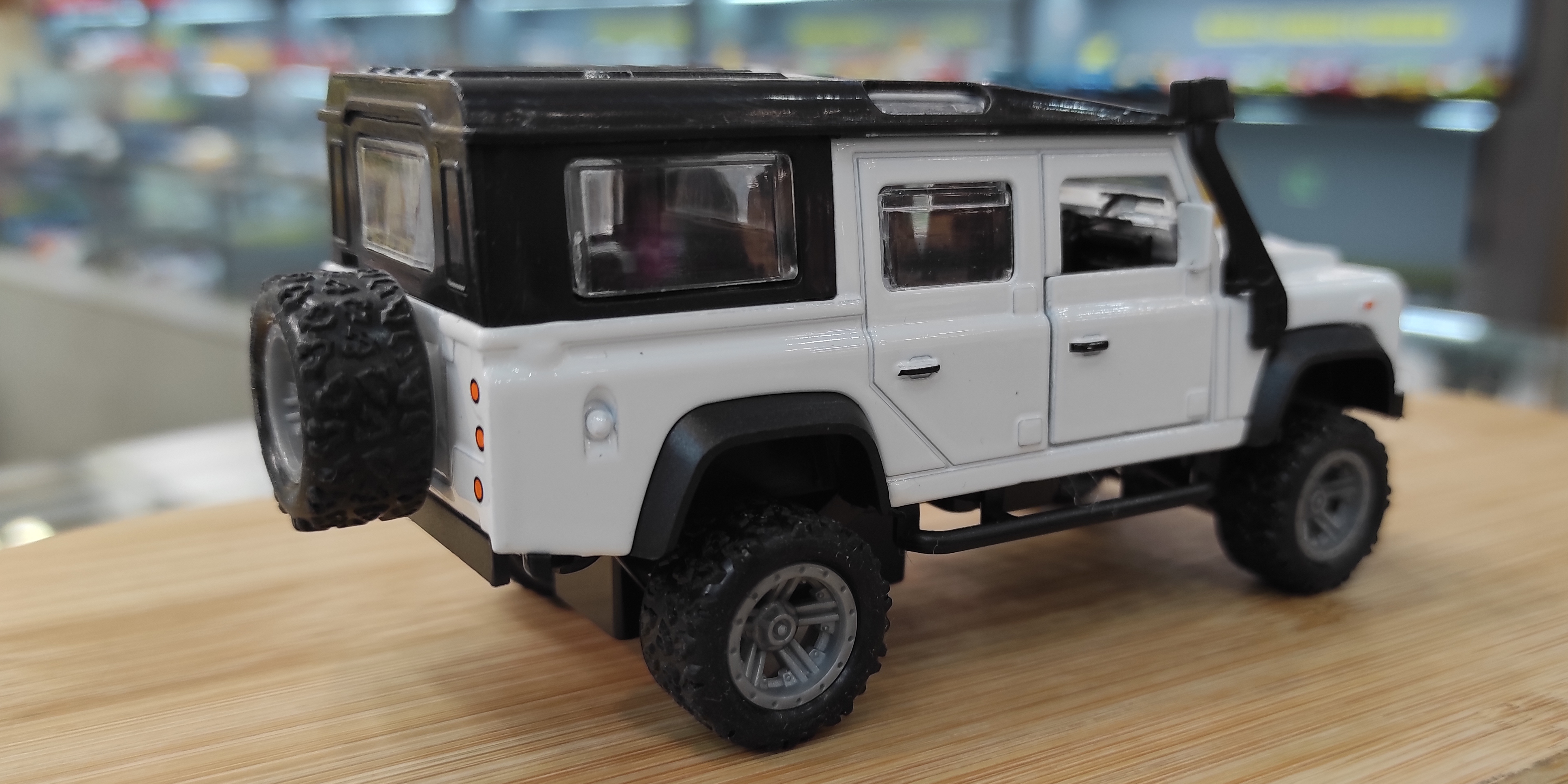 ماکت لندروور استیشن LANDROVER