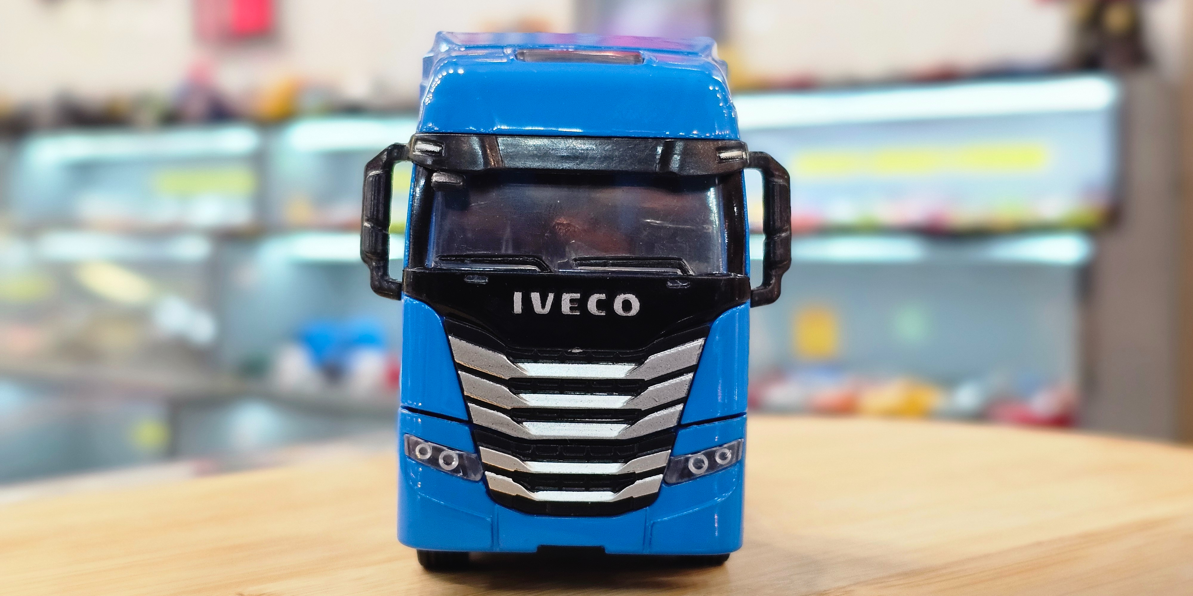 تریلی دو محور اویکو Iveco