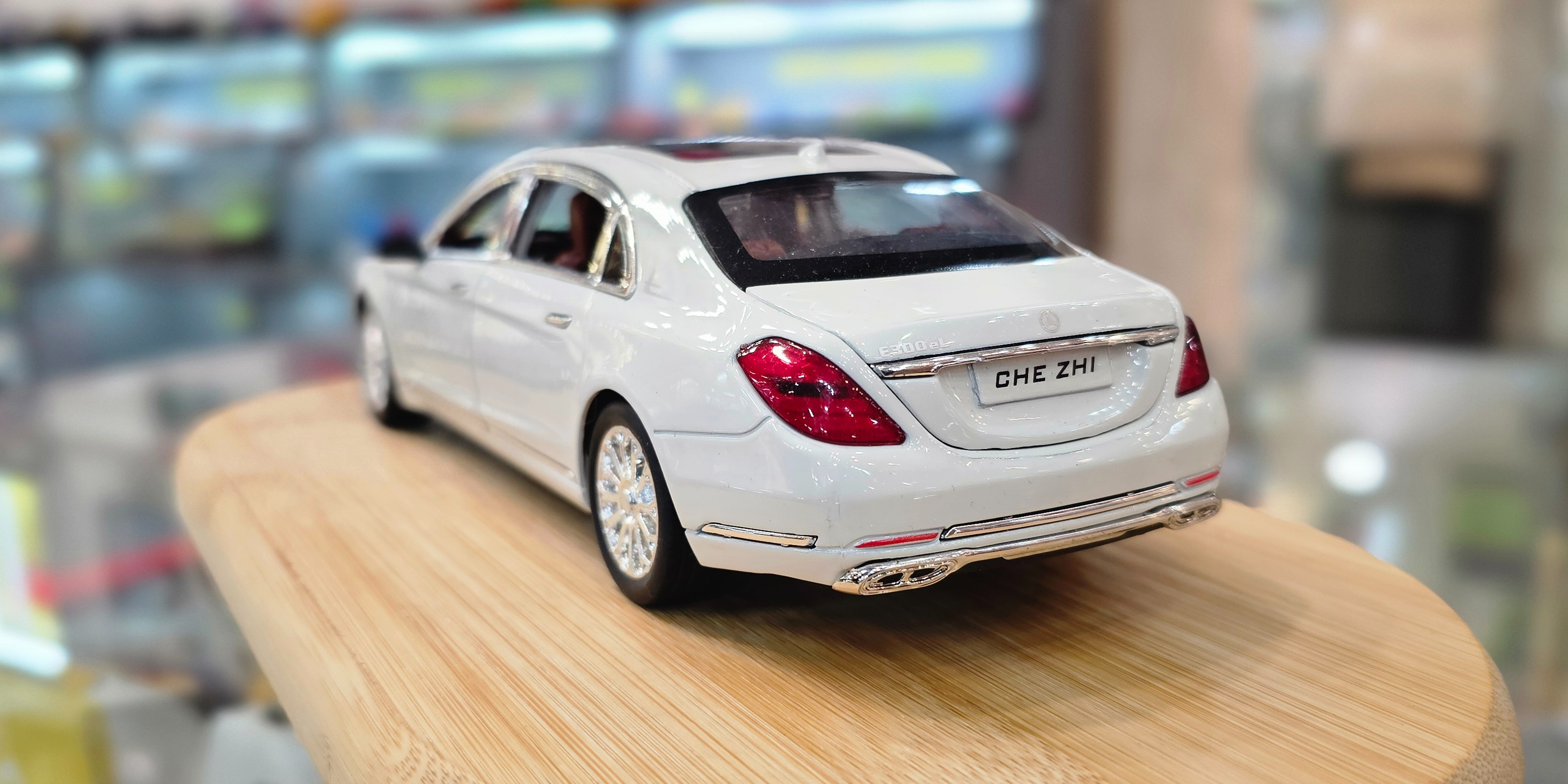 ماکت بنز e300