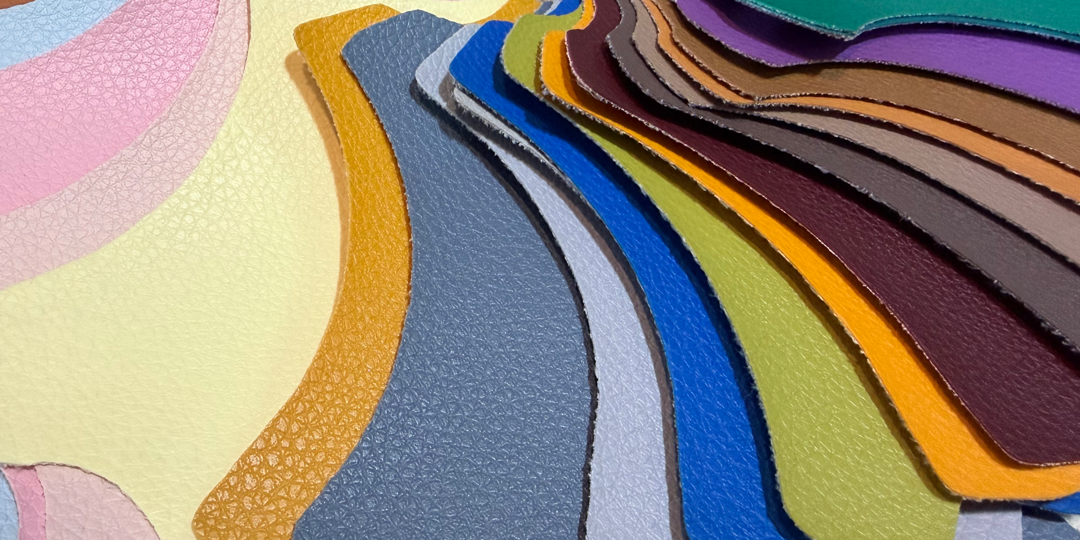 چرم مصنوعی ( مشمع ضد خش)